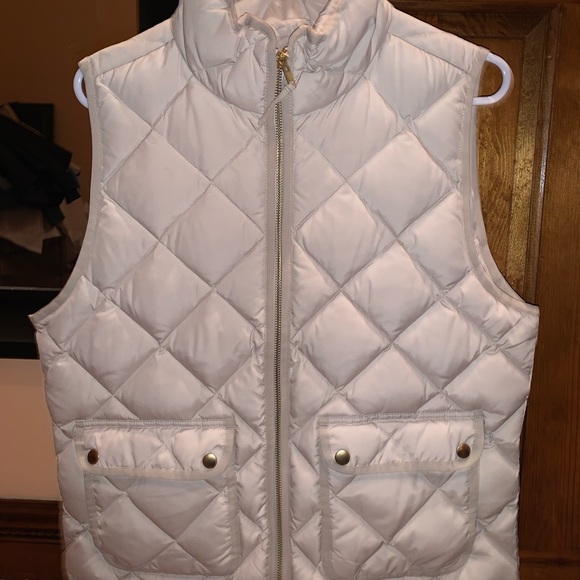 J. Crew Jackets & Blazers - J. Crew white puffy vest